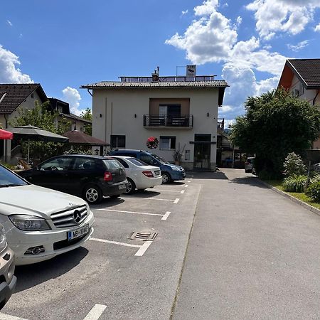 Guesthouse Stremljan Ljubljana Medvode Bagian luar foto