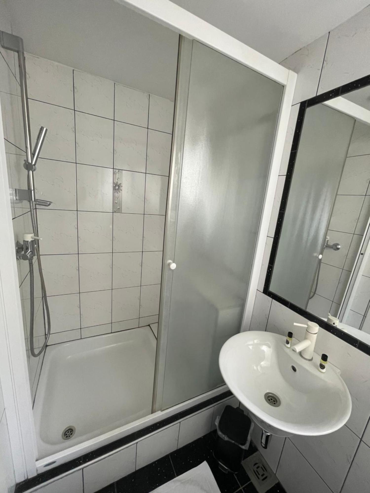 Guesthouse Stremljan Ljubljana Medvode Bagian luar foto